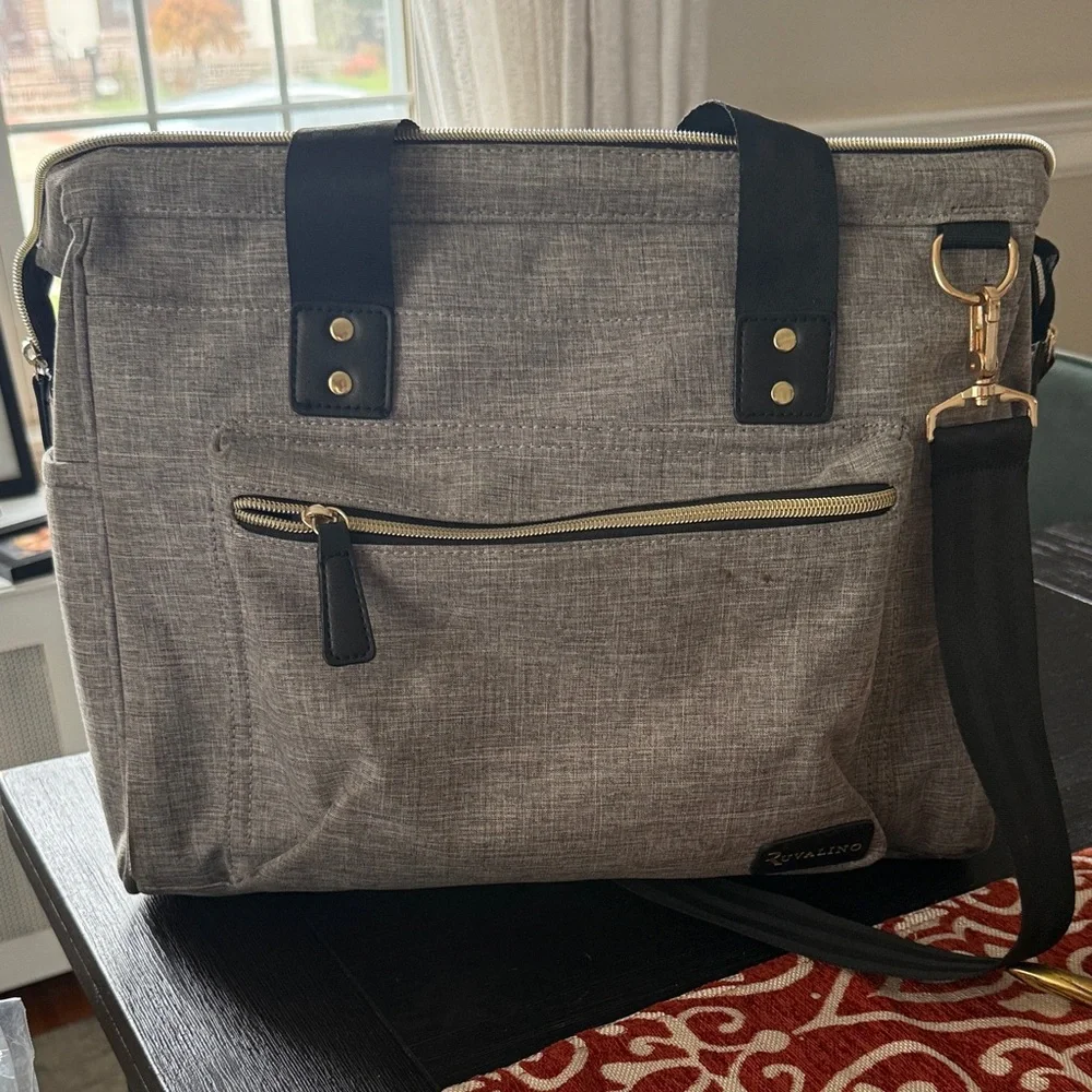 Elegant Gray Baby Bag by Ruvalino